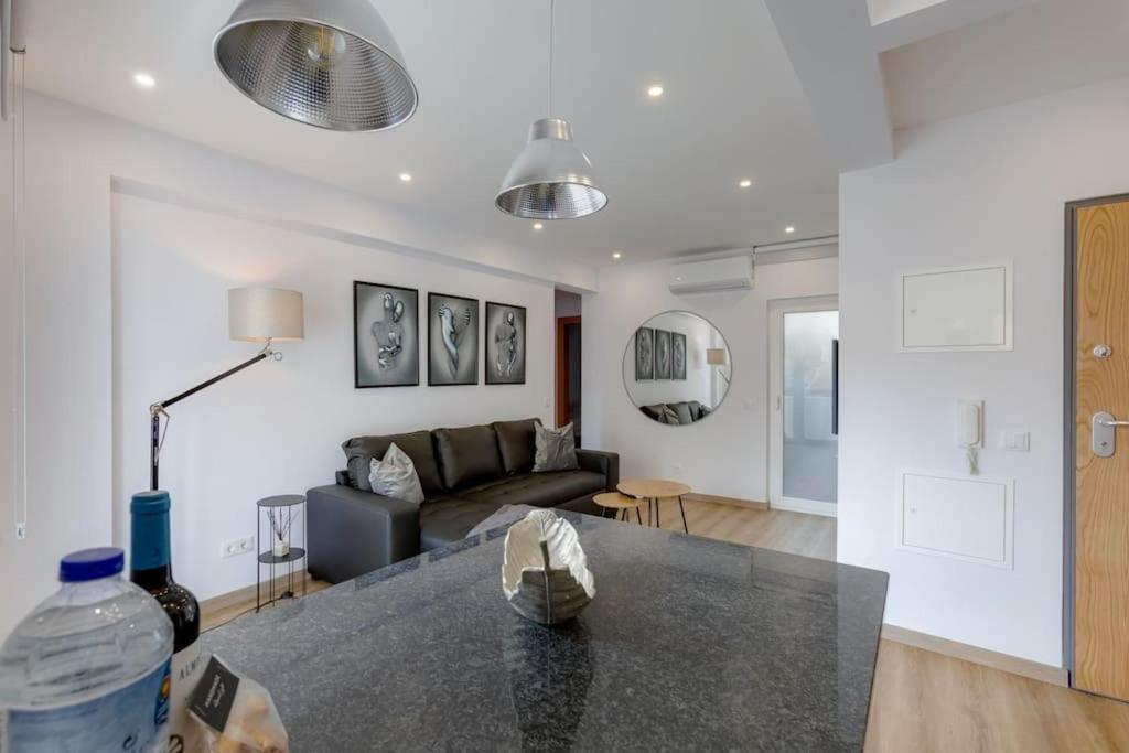 Yollaapartment Lagos Luaran gambar