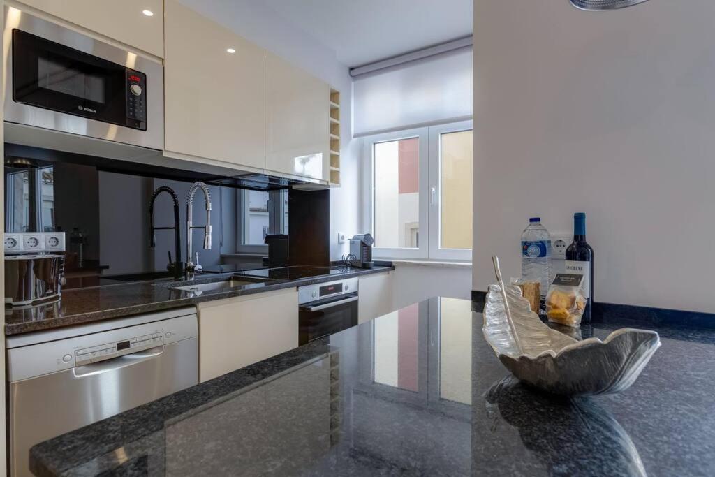 Yollaapartment Lagos Luaran gambar